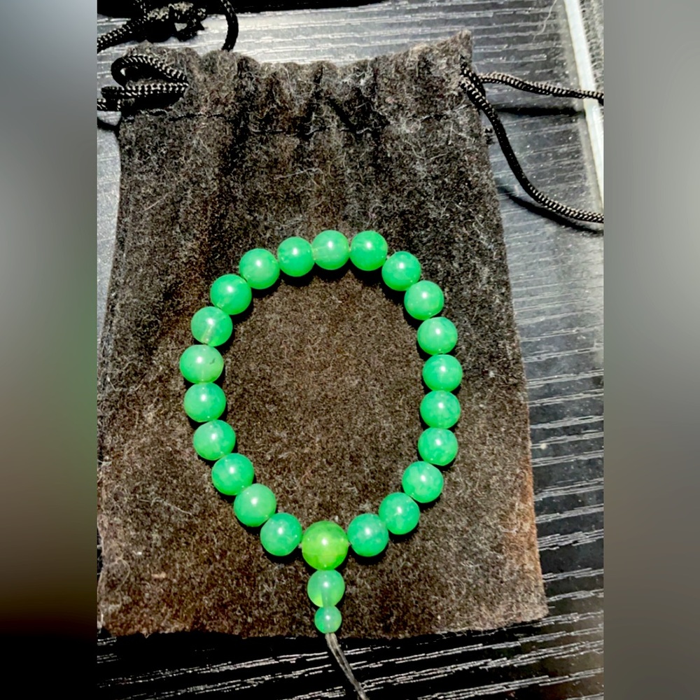 green wrist bracelet